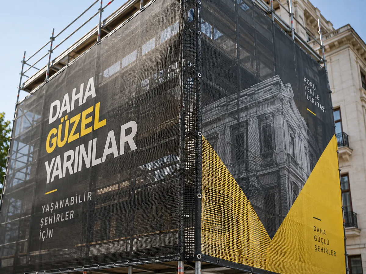 İskele üzerinde hava geçirgen delikli mesh baskı